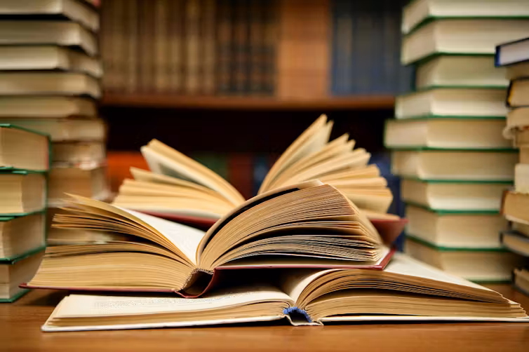 How to Build a Reading Habit in 2025